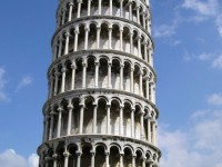 イタリア旅行　ピサの斜塔午後観光ツアー（午後、日本語ガイド、斜塔入場付）