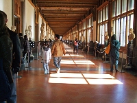 イタリア旅行　フィレンツェ市内午前観光　～ウフィツィ美術館入場