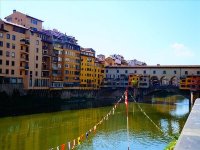 イタリア旅行 日本語アシスタントがご案内するフィレンツェのウェディングフォトツアー フォトジェニックスポット巡り(レンタルドレス+ヘアメイク+カメラマン付)