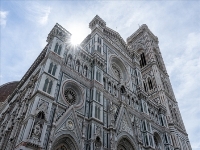 イタリア旅行 日本語アシスタントがご案内するフィレンツェのウェディングフォトツアー フォトジェニックスポット巡り(レンタルドレス+ヘアメイク+カメラマン付)