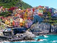 イタリア旅行　海沿いの美しい小さな村巡り・世界遺産チンクエテッレ1日観光(終日、日本語アシスタント）