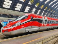 イタリア旅行 ローマから鉄道で行く!フィレンツェとピサの斜塔入場1日ツアー