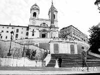 イタリア旅行 ウェディングフォト 写真で残すローマの思い出 日本語撮影コーディネーターと専用車で巡る ~プロのカメラマンが素敵なハネムーンの写真を撮影します~